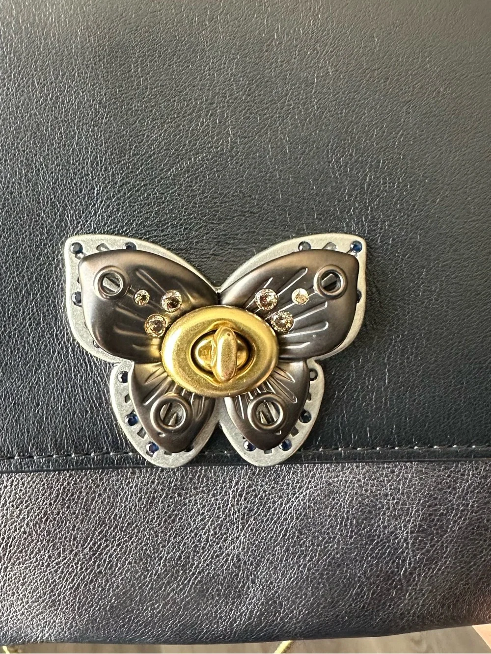 Coach Marlow Turnlock Butterfly Crossbody Bag - 2019 - Picture 11 of 12